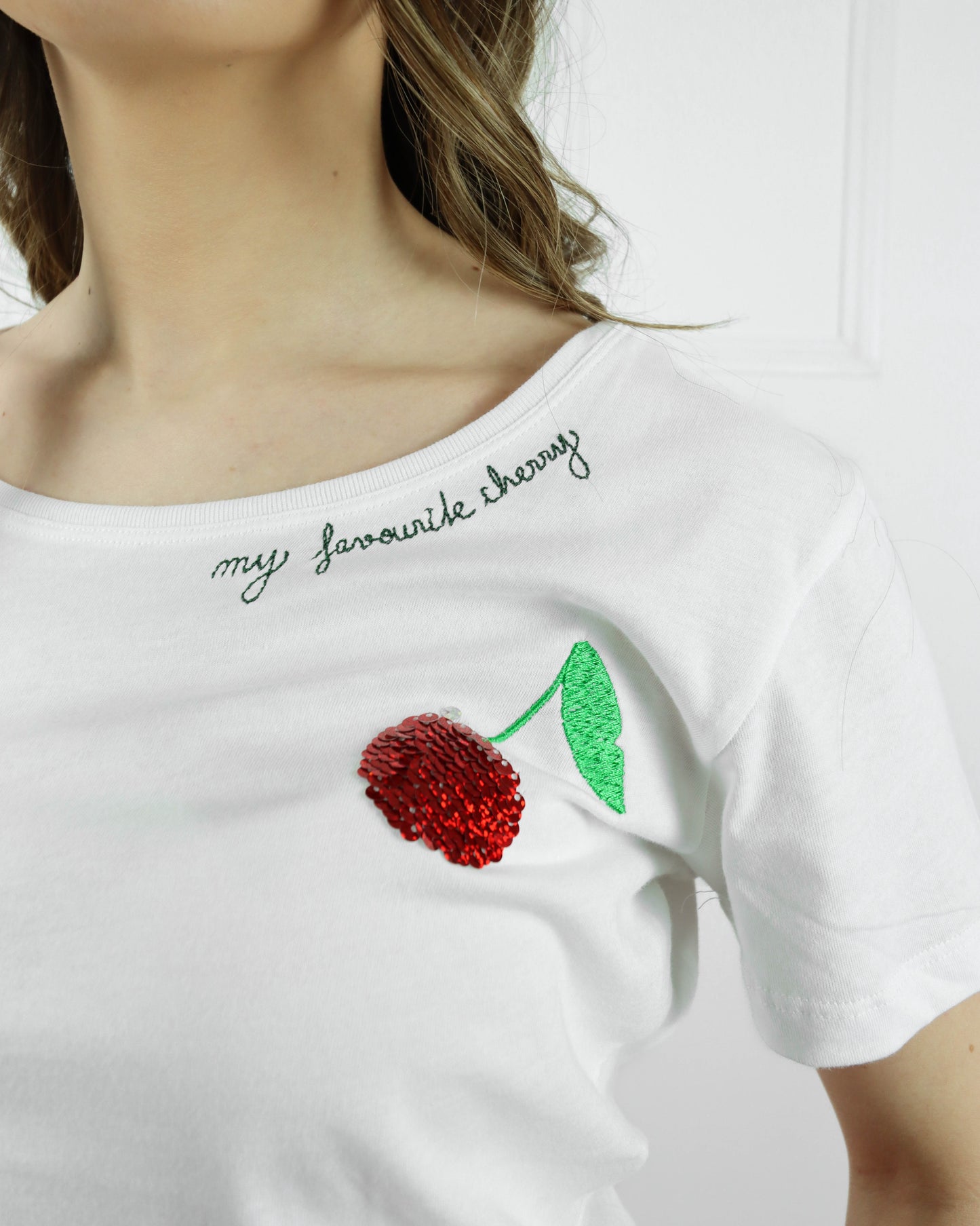 T-SHIRT | CHERRY