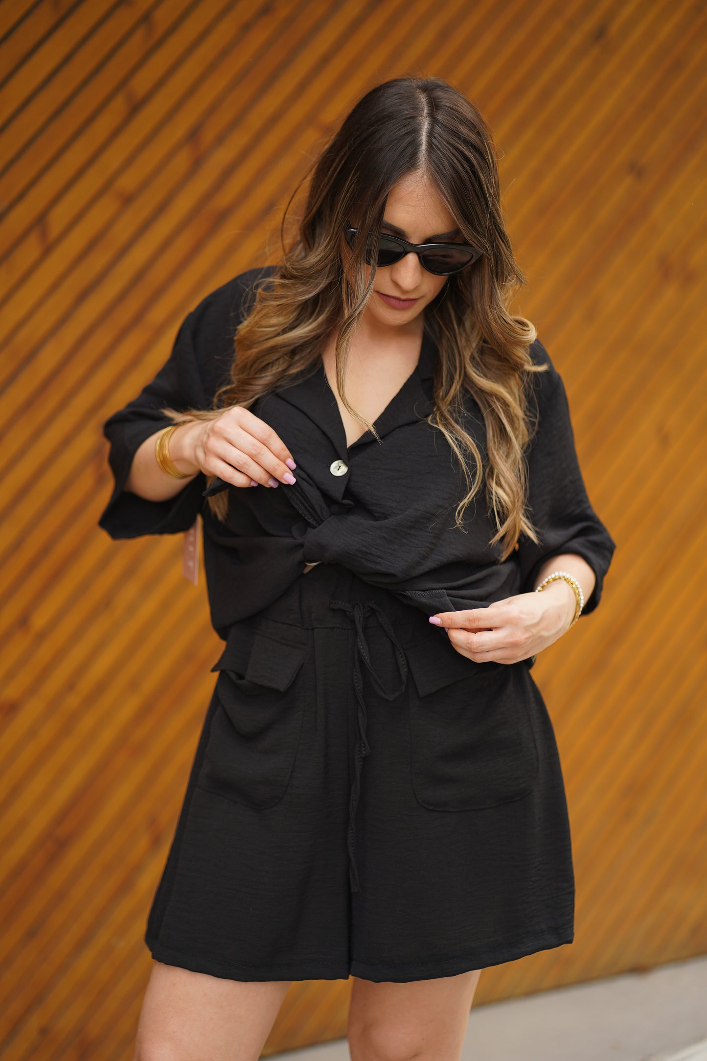 Conjunto de calção e camisa de botões