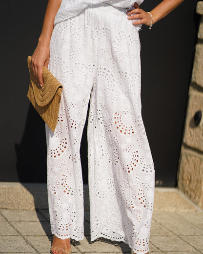 Pantalona bordada com forro