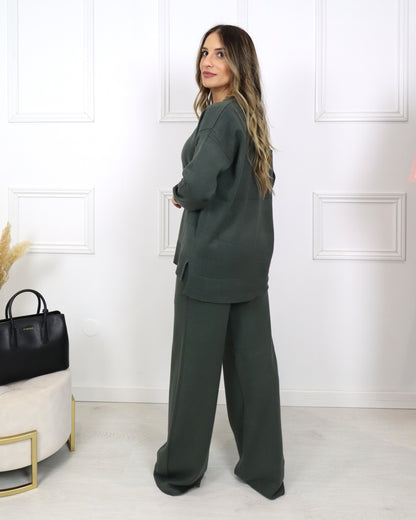 Conjunto de malha decote em V