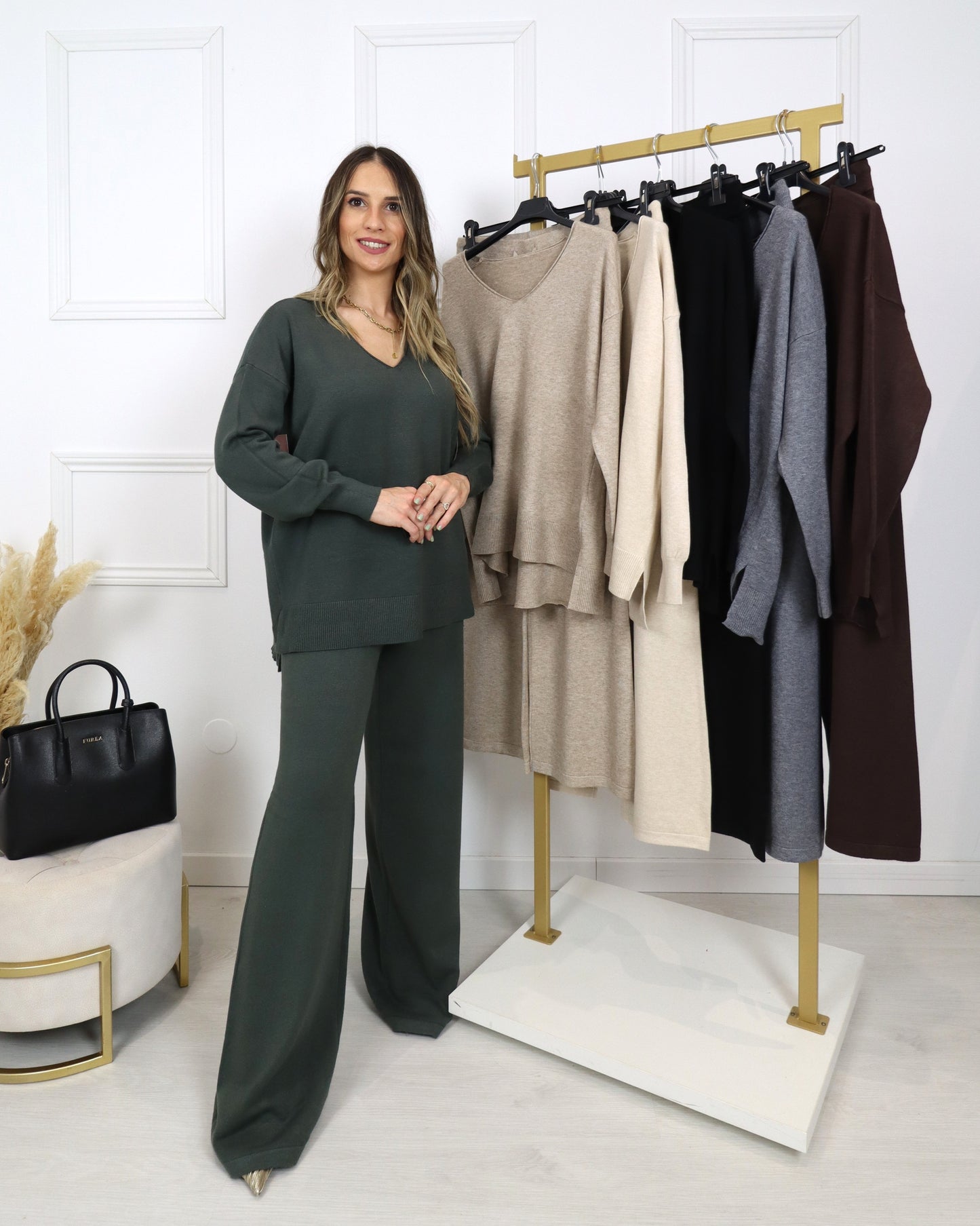 Conjunto de malha decote em V