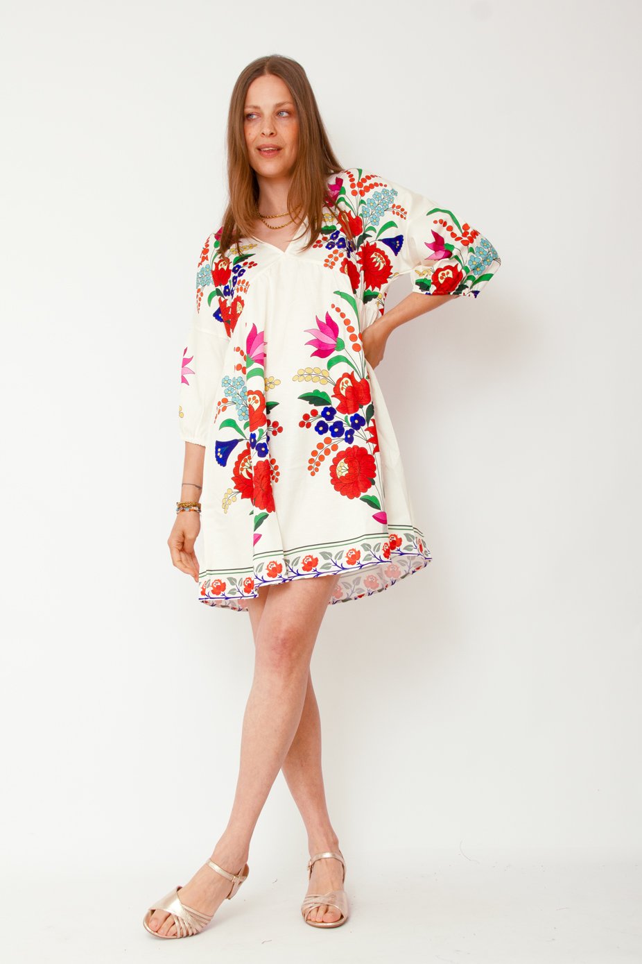 Vestido JS Millenium com padrão floral